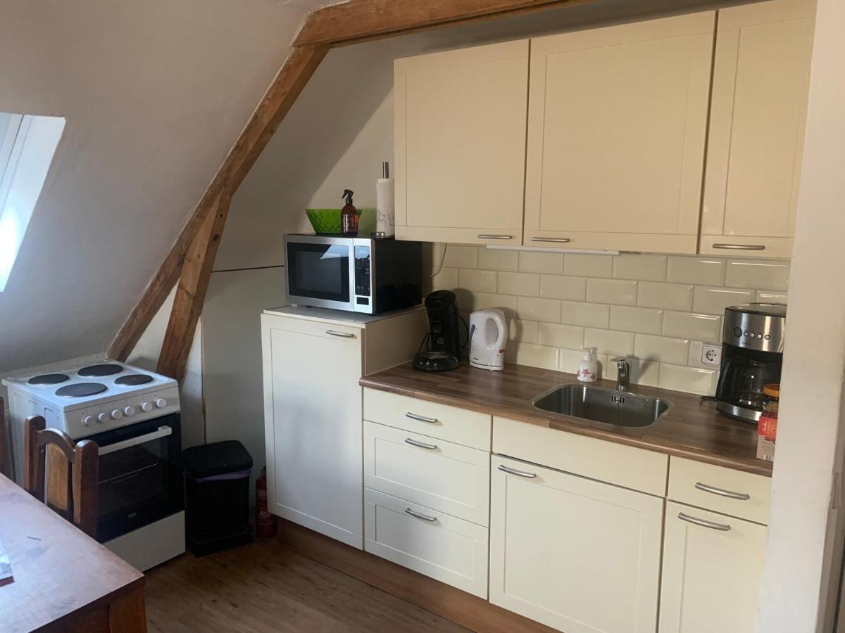 Ferienwohnung De Oude Paardentramremise Ulrum Exterior foto